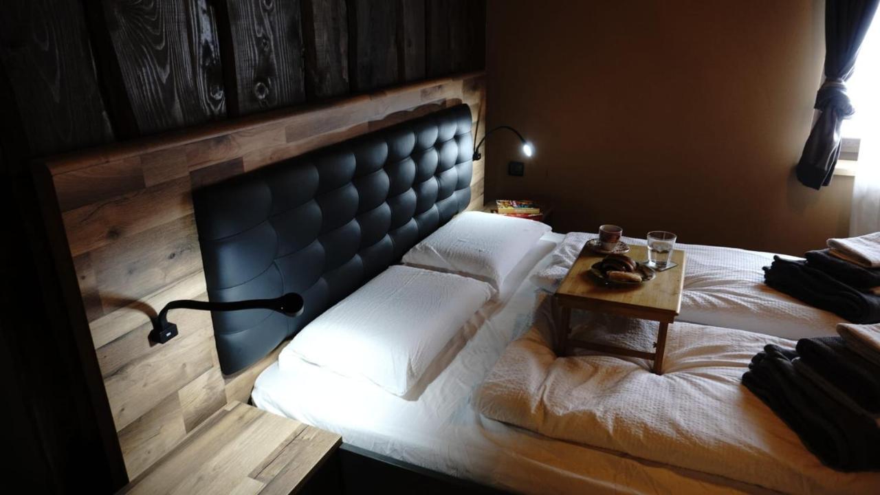 Chalet House S&d