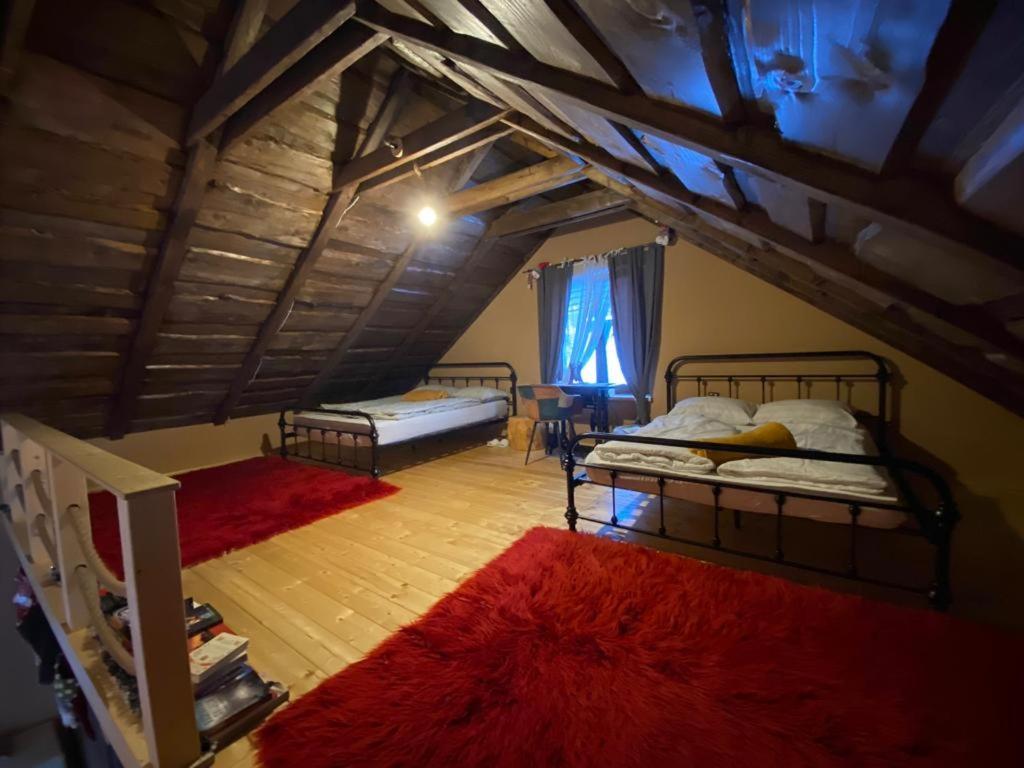 Chalet House S&d *